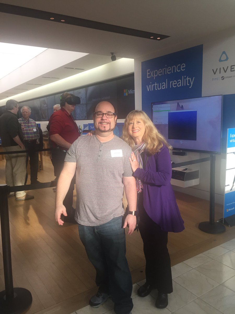 LIProfessionals's tweet photo. We'll be here 6-9pm. Come join us at the @Microsoft store at @WaltWhitmanShop for @htcvive demo! #VirtualReality https://t.co/6hYIHLjR26