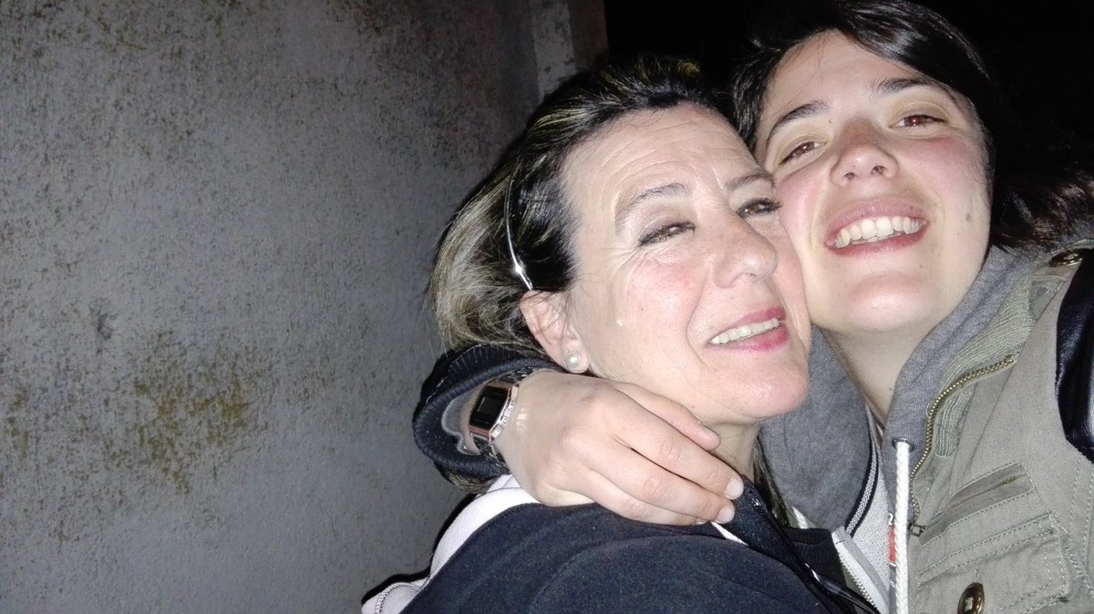 lalilof's tweet photo. Que suerte tengo de tender a esta cosa tan bonita como madre. https://t.co/gYjvxNyltX