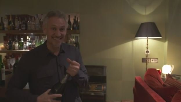 BBCSport's tweet image. Cheers!

@GaryLineker celebrates Leicester's win in style...

bbc.in/1rf0hAO