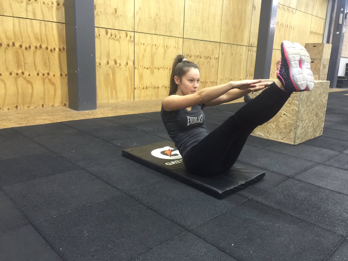 sparringcenter's tweet photo. @carlaaltolaguirre arranco la semana con todo!
#motivation # crossfitclinch https://t.co/eQmItIBWk7
