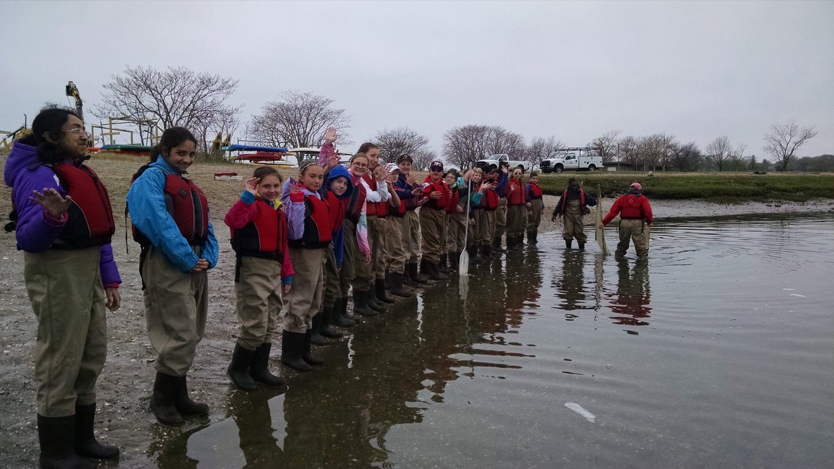 SMS_ADM's tweet image. 6 White Team enjoying the day at Soundwaters.