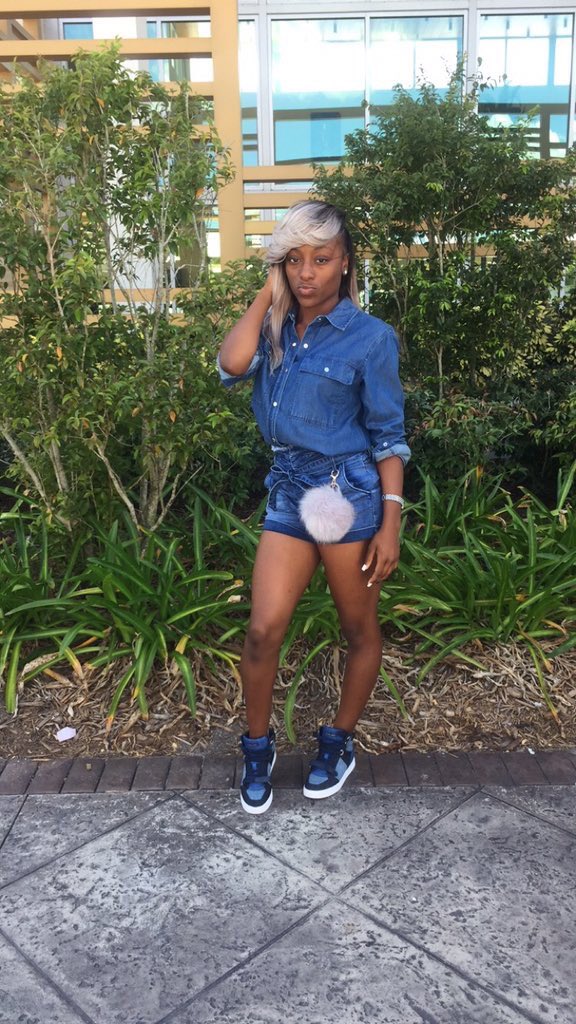 Drippin2k16's tweet photo. Call Her Storm, No Halle Berry ππ― #DillardGradBash2k16 #BrowardsFinest πΎπΎπ https://t.co/NUlJzAuOfe