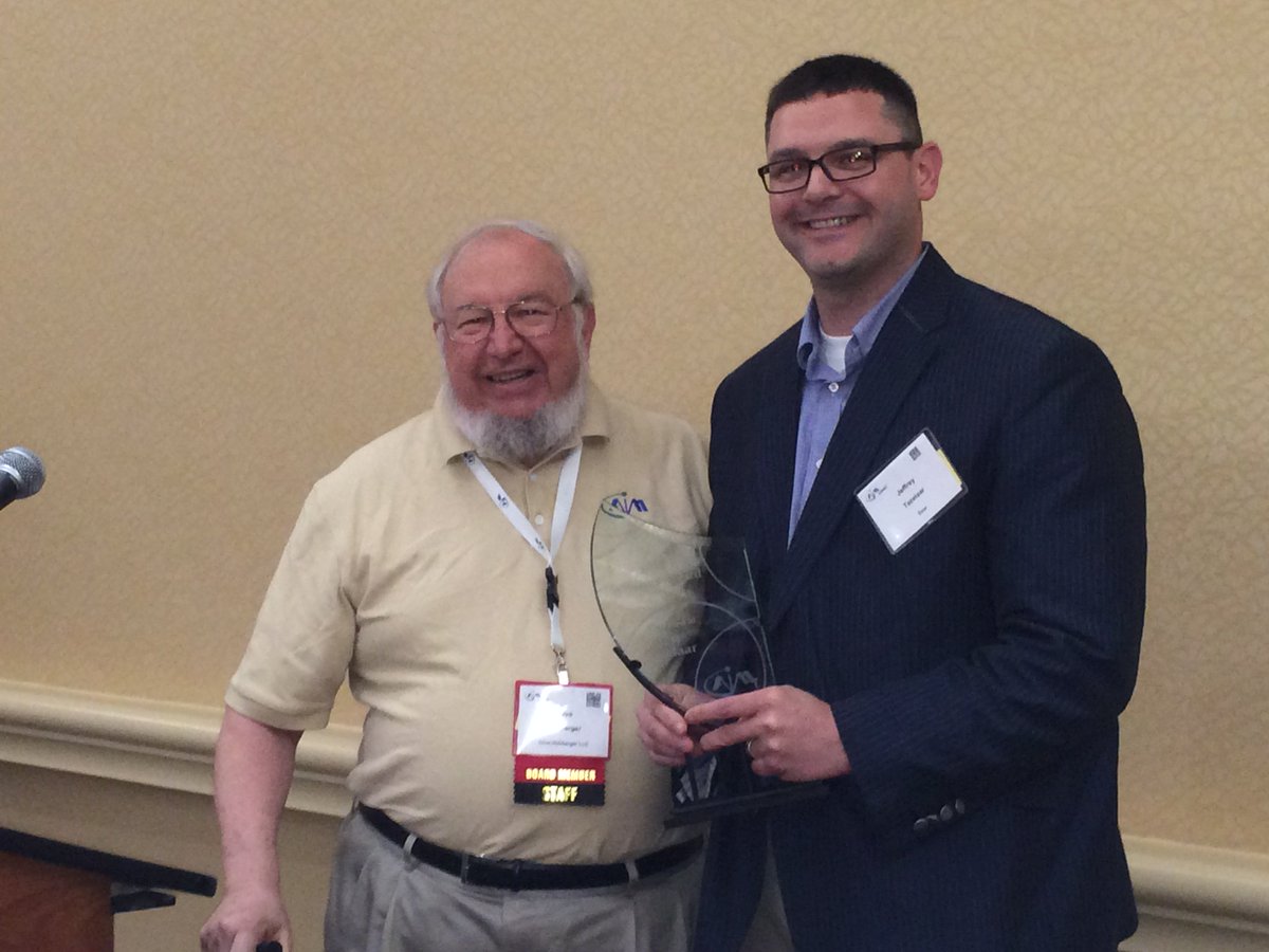 AIM_Inc_'s tweet photo. Congratulations to Jeff Tazelaar on winning the Ted Williams award! #AIMYAwards #AIMSummit https://t.co/4zJdHZdOm3