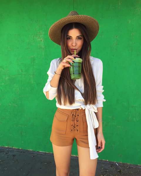 BtissameB's tweet photo. This beauty inspires me a lot, Negin Mirsalehi https://t.co/u0zeTTGyN2