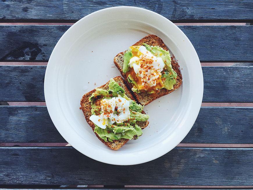 arbonne's tweet photo. Tasty mid-day meals to keep you full and fueled. https://t.co/gbXAeBsQyt https://t.co/fYprhZb5pI