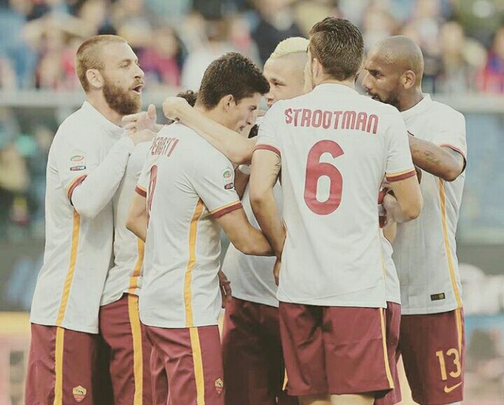 <a href="/OfficialASRoma/">AS Roma</a> 💛❤ANDIAMO A VINCERLA!!💛❤
💛❤FORZA ROMA!!💛❤