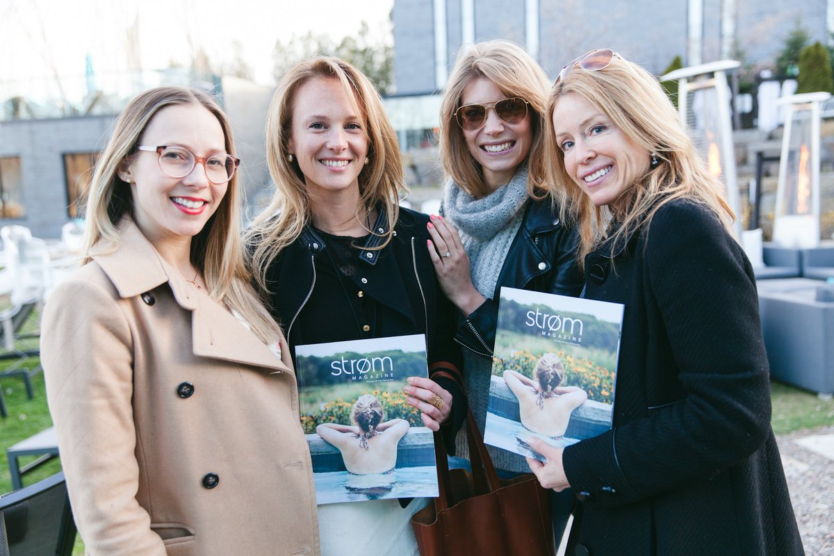 StromSpa's tweet image. Célébrer le #MagStrom no. 2 en compagnie de nos collabos @Metrudel @brownruby @Kilo_Solution @Judithritchie. Merci !