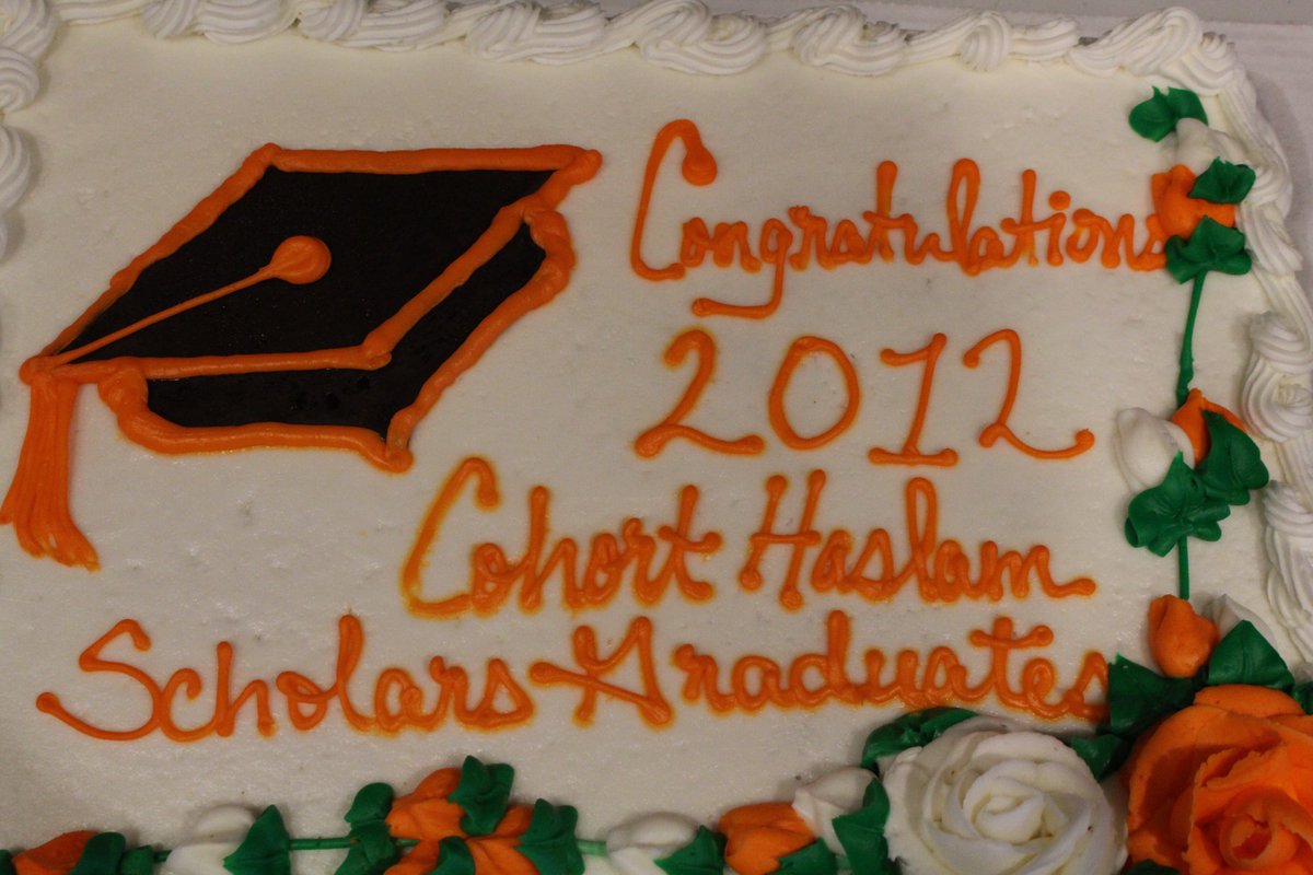 utkhsp's tweet photo. Our seniors presented their research at our annual senior colloquium. https://t.co/tle9khr8bL