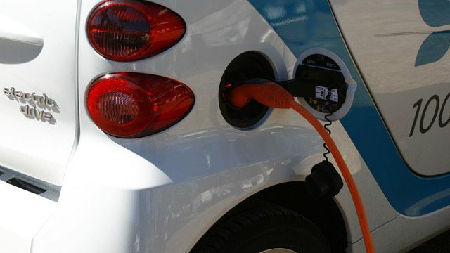 InComplianceMag's tweet photo. IEC 62752:2016 Standard for Electric Vehicle Charging
https://t.co/I5MKGmEwEn #automotive #engineering https://t.co/vszUCAlwwn