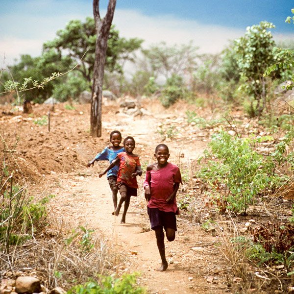 WorldVisionUSA's tweet photo. "God created you so that you might spend eternity glorifying Him by enjoying Him forever.” — @JohnPiper. #Malawi https://t.co/8MCOFHA8OB