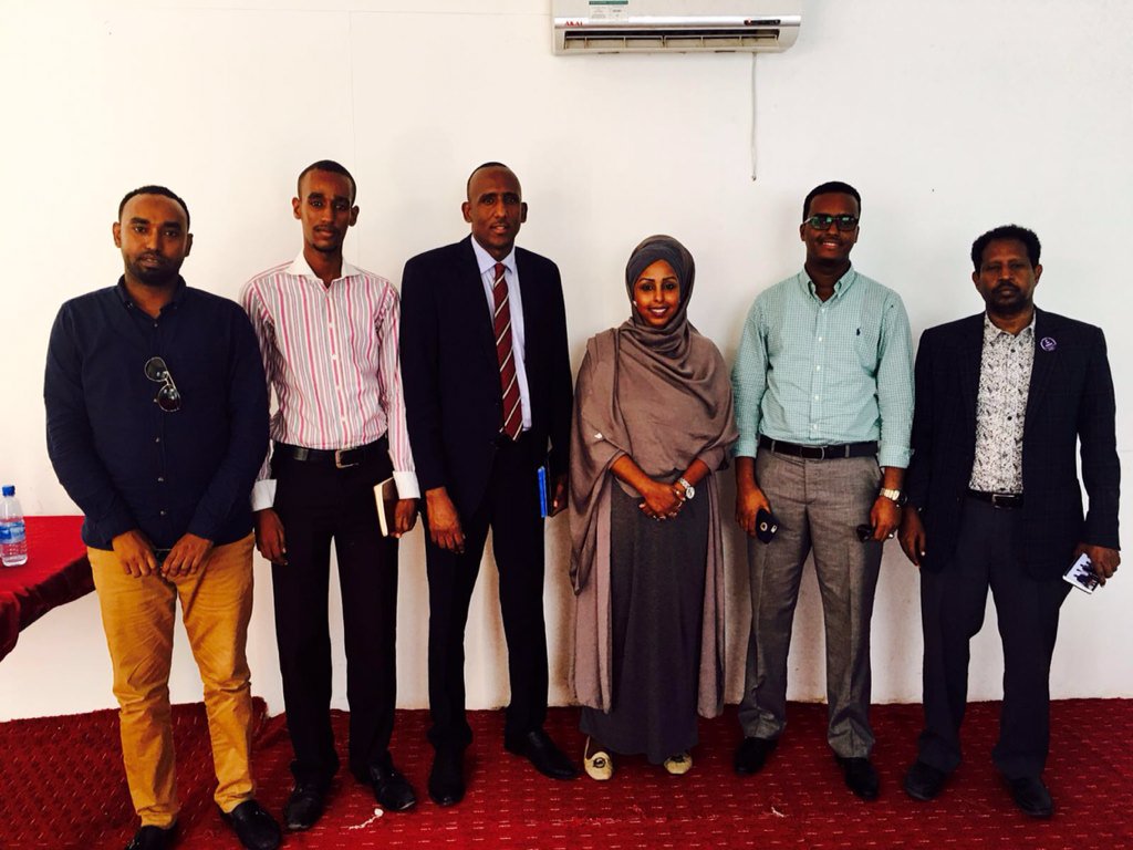 save_int's tweet photo. SAVE Mogadishu Team had productive engagement with officials from the Somali Federal Government. #SaveSomalis https://t.co/wlyIA1smYs