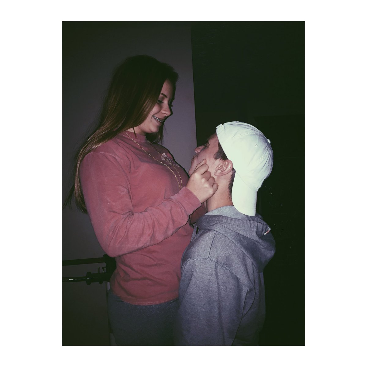 Edawgg__'s tweet photo. " All it took was one look , and my whole life was changed . My past was my past and all that mattered was now ❤️ " https://t.co/YE1F9Eypev