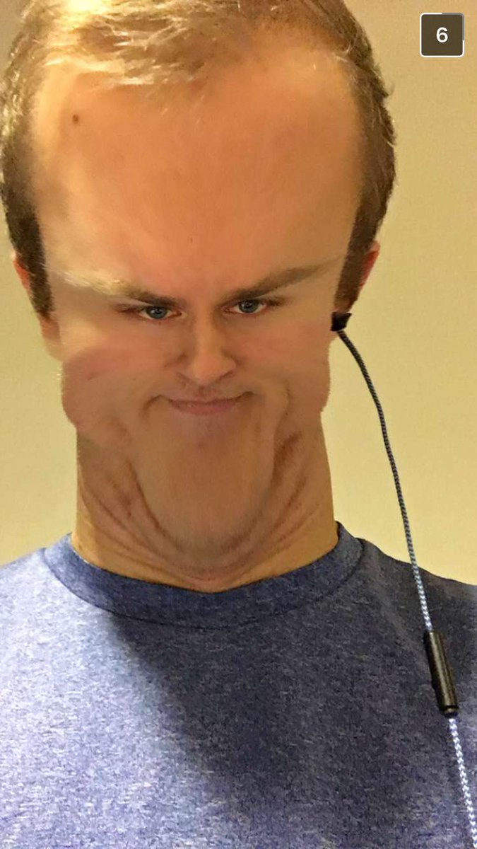 aubreydelo's tweet image. A wonderful 3 months with this guy right here...Distance only makes the heart grow fonder 💕 @devin_things @SeayWhut