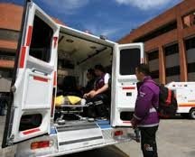 SectorSalud's tweet photo. El Distrito garantiza atención de emergencias en Bogotá con 132 ambulancias https://t.co/0a7i4CIIIE https://t.co/7Q3VgQLdKz