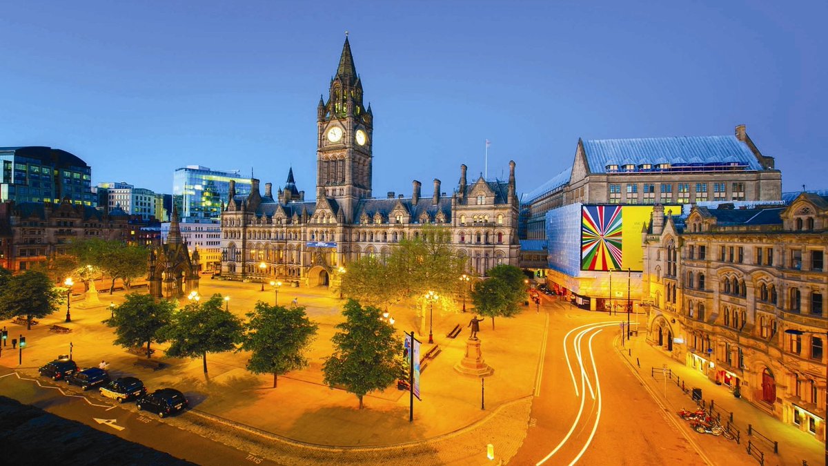 top_holidays1's tweet photo. Manchester Travel Guide! Follow the link: https://t.co/INH9IAy3Qn https://t.co/E1WLi7gJw2