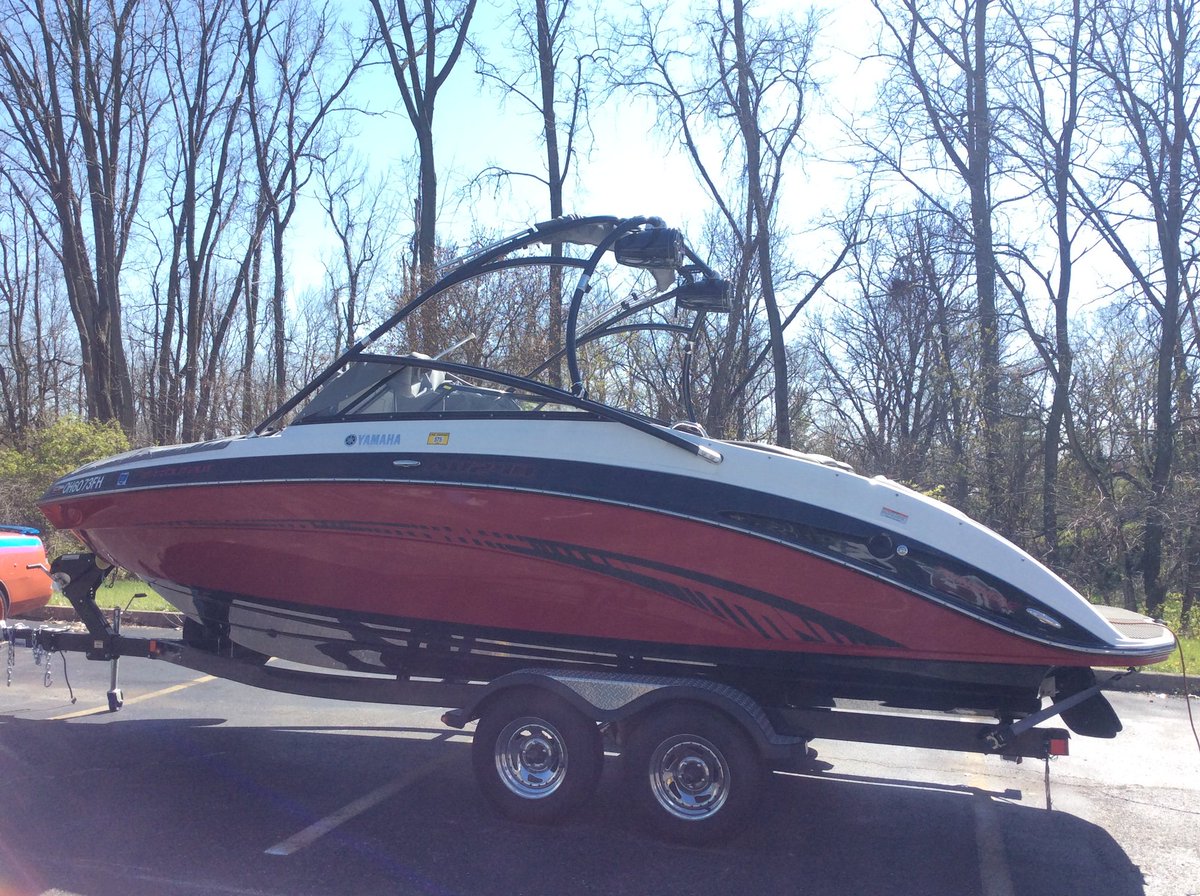 CCSDayton's tweet photo. #Yamaha #AR240 #boat w/@JLAudio #marine speakers on the tower, in the interior & a JL #amplifier to power it all! https://t.co/hZVmYHUPGL