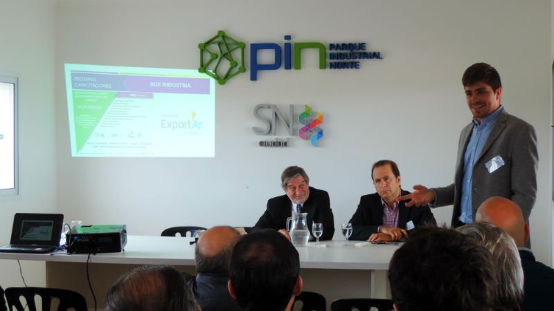 elinformantesn's tweet photo. El Parque Industrial Norte entregó los primeros lotes e inauguró sus oficinas. #PINsn https://t.co/iMaUgfNcOR https://t.co/lNhtC5HOiW
