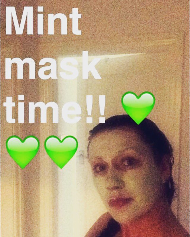 #MintMaskMonday on a bank holiday #herbalife #herbalifeskin #WitnessTheFitness