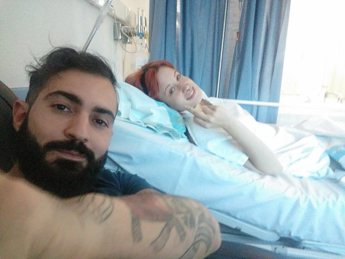 Hemos ganado una noche de hotel todo incluido pagado por el estado en el hospital de tarrgona😹😹😹 @zayas_shows<a href="/tag/supershow"class="tags"><span>#supershow</span></a>
