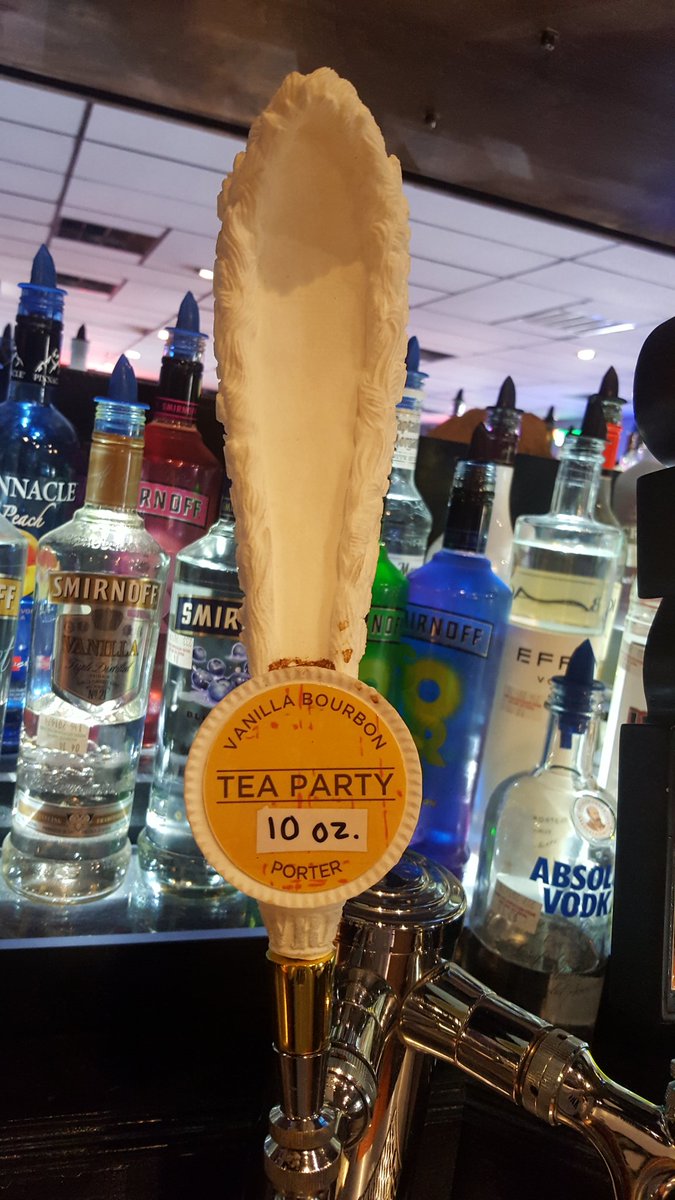 trainbarcary's tweet photo. @WhiteRabbitBeer back on tap! #craftbeer #beer #cary https://t.co/wVENgosWv5
