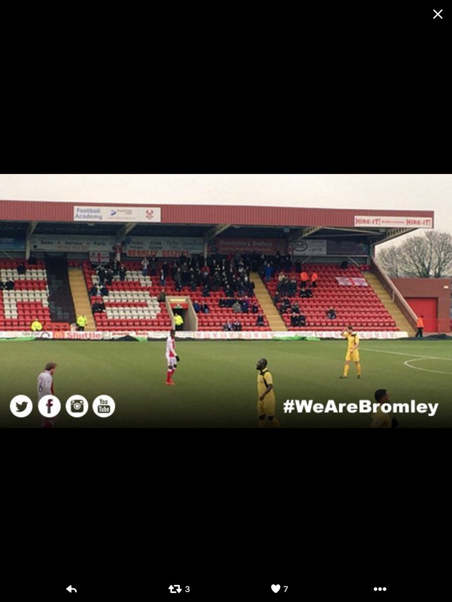 FL72awaydays's tweet photo. One for @bromleyfc fans #bfc #bromleyfc 

Fans at 
Chester
Kiddminster 
Grimsby https://t.co/iKTb1ZCv8F