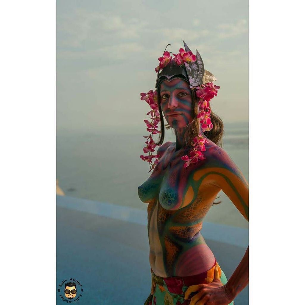MariannaRommror's tweet photo. #Panamapapers #panamaismorethanpapers #Panama #507 #pty #city #ciudad #panaviera #trumpoceanclubpanama #floor66 #na… https://t.co/P0d7zKLbSq