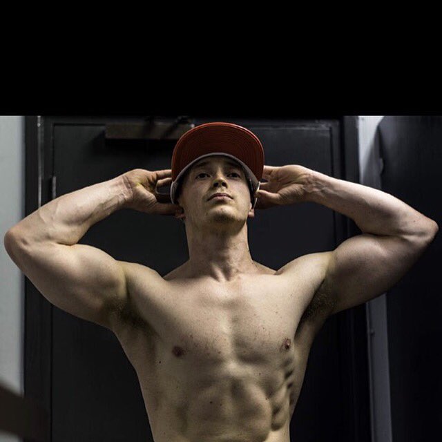 FitnessMPT's tweet photo. #fitness #health #fitfam #training #weight #muscle #transformation #bodytransformation #aesthetics https://t.co/r7oG21DamR
