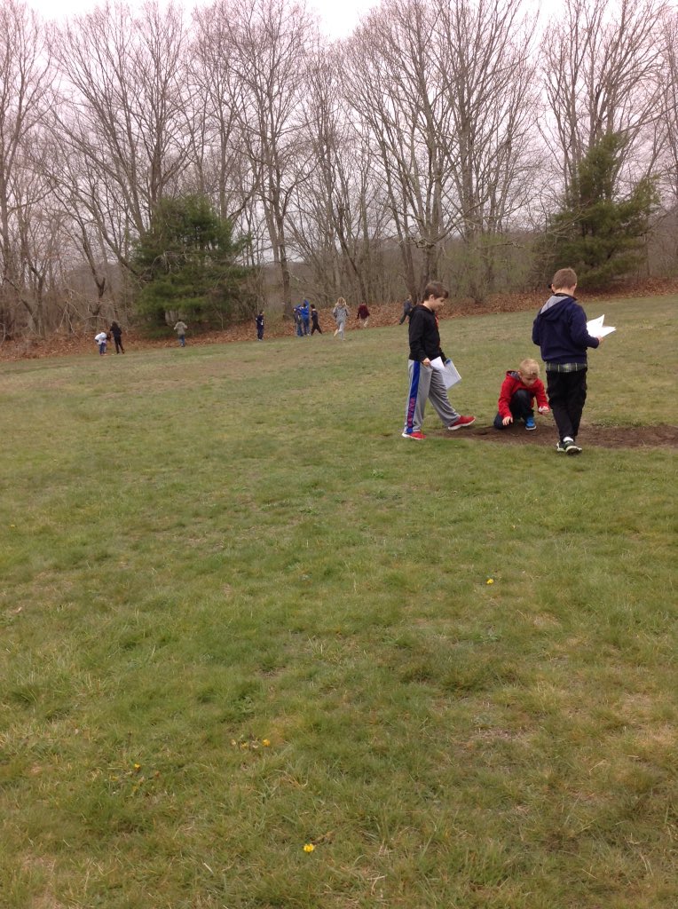 lbliven's tweet photo. Science outside today!! #ashawayschool #gemsnet #waterasice #warmorcool @KVocatura https://t.co/AvsPom4B88
