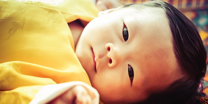 people's tweet photo. Is Bhutan's new royal prince the world's most handsome royal baby? https://t.co/ClBRTnYXlP via @PEOPLEroyals https://t.co/5GHktDaNwA