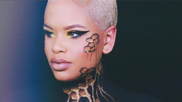 BuzzFeed's tweet photo. 13 killer makeup looks inspired by Beyoncé’s “Lemonade” https://t.co/ZWapPc2mKg https://t.co/efEtJXo4xF