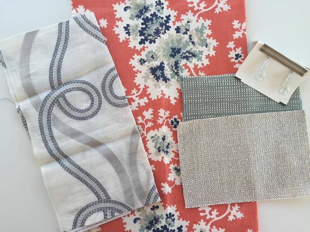 InglenookCreate's tweet photo. First look for fabrics that sing to you. #robertallendesign
#DIYlancaster #lancasterpa #l… https://t.co/PPBfHhZjVn https://t.co/OpkHBxdywf