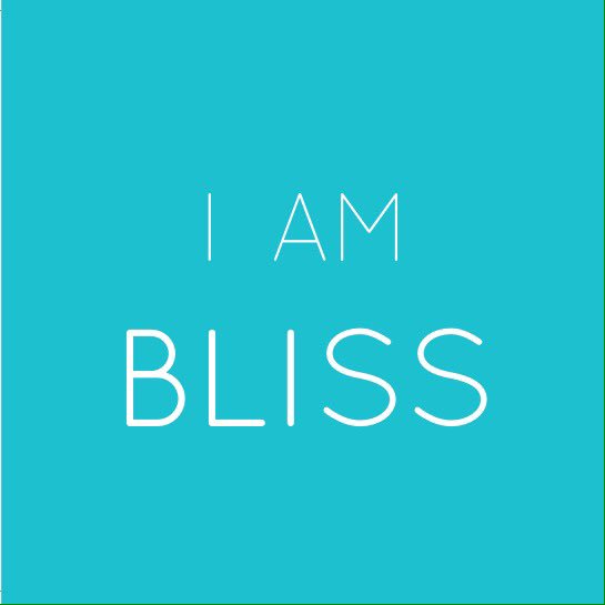 uboproducts's tweet photo. Case of #TheMondays? We've got a #mantra for that. https://t.co/MJfZCQx1vD