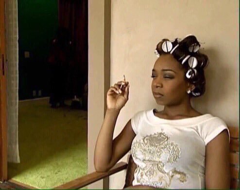 TweetLikeAGlrI's tweet photo. when you have a gut feeling about something and you tell yourself ur overthinking but u end up being right https://t.co/vZyvecWxfW