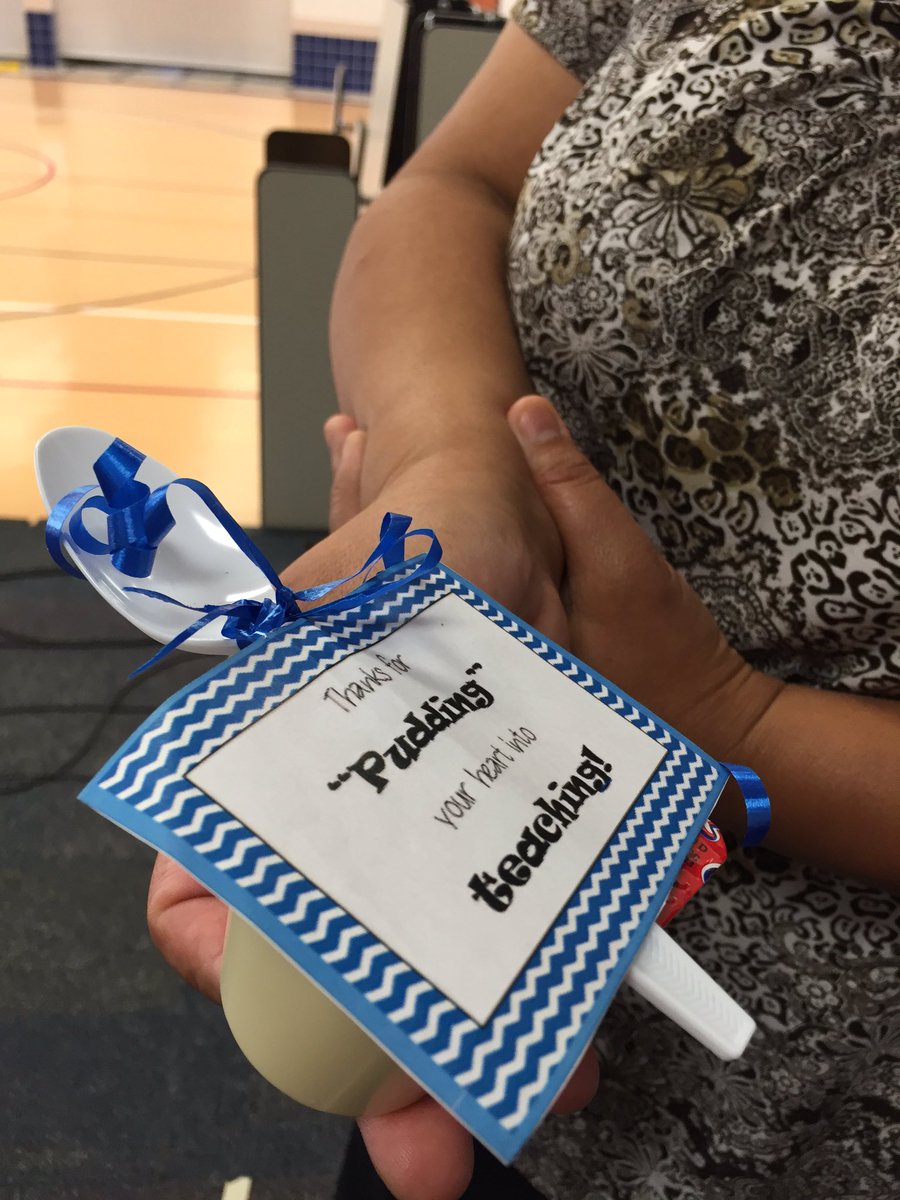 beeslibrarian's tweet photo. Appreciation #beeslibrarian https://t.co/iOhZTjFEQC