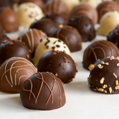JerseyShoreChef's tweet photo. Happy National Truffle Day! 
#NationalTruffleDay #JerseyshoreACF #foodporn #eeeeeats #chocolate #jerseyshorechefs https://t.co/KPb79KnQRX