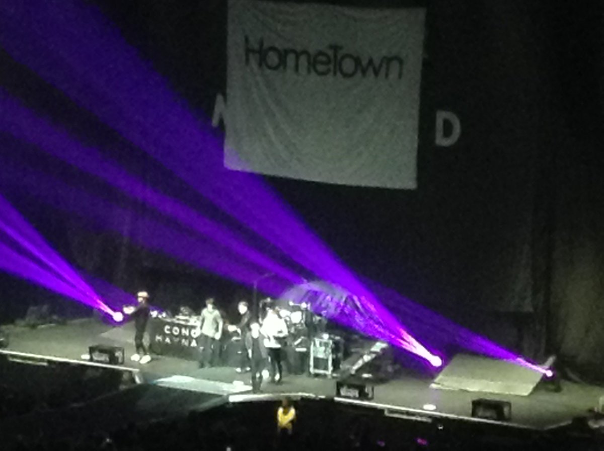 gibbonsftmorrin's tweet photo. #ThankYouHT such an amazing band, I've met so many lovely people along the way :) https://t.co/kCipZA2Pw8