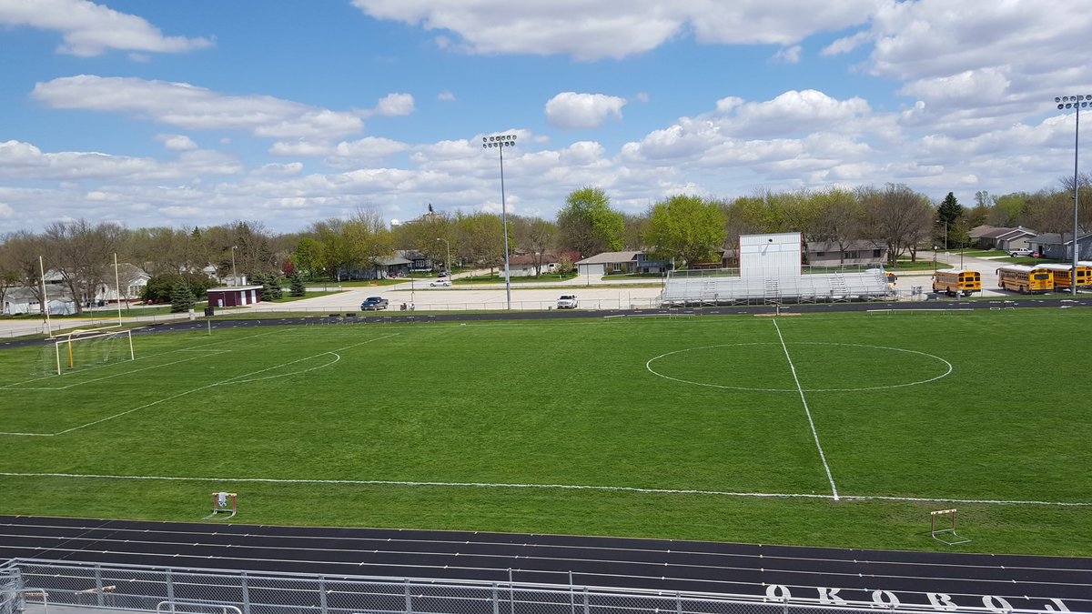OkobojiHoops's tweet photo. @OkobojiHS is ready 4 SLPO boys soccer 2nite! S/O 2 Dennis Baschke, @scottbdodge &amp; players 4 gettin the field ready! https://t.co/U1g67HkCHS