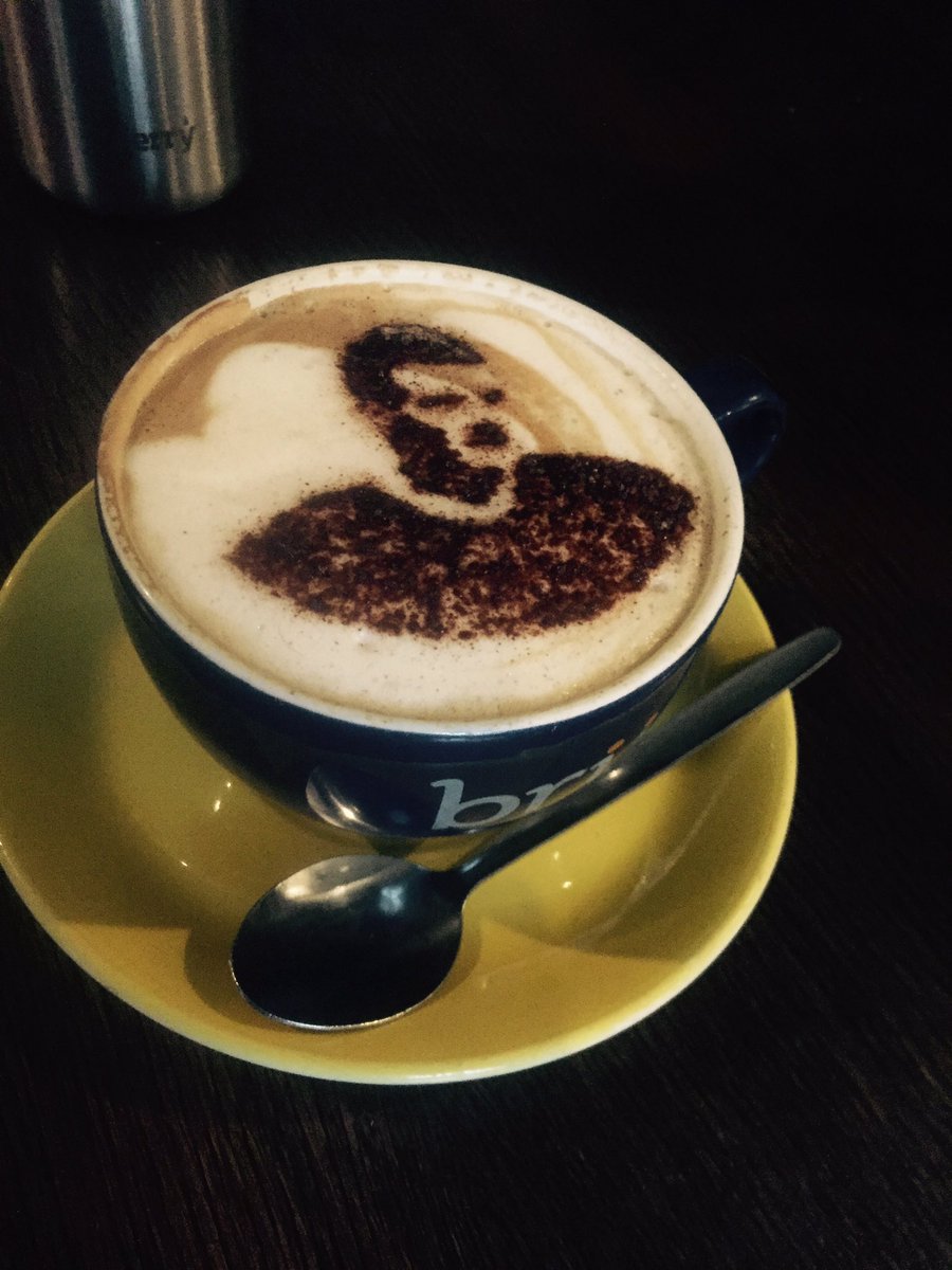 Nima_Suchak's tweet image. Getting ready! #CheTot @LCFC #keepingitblue @brutweets_uk #vardyccino