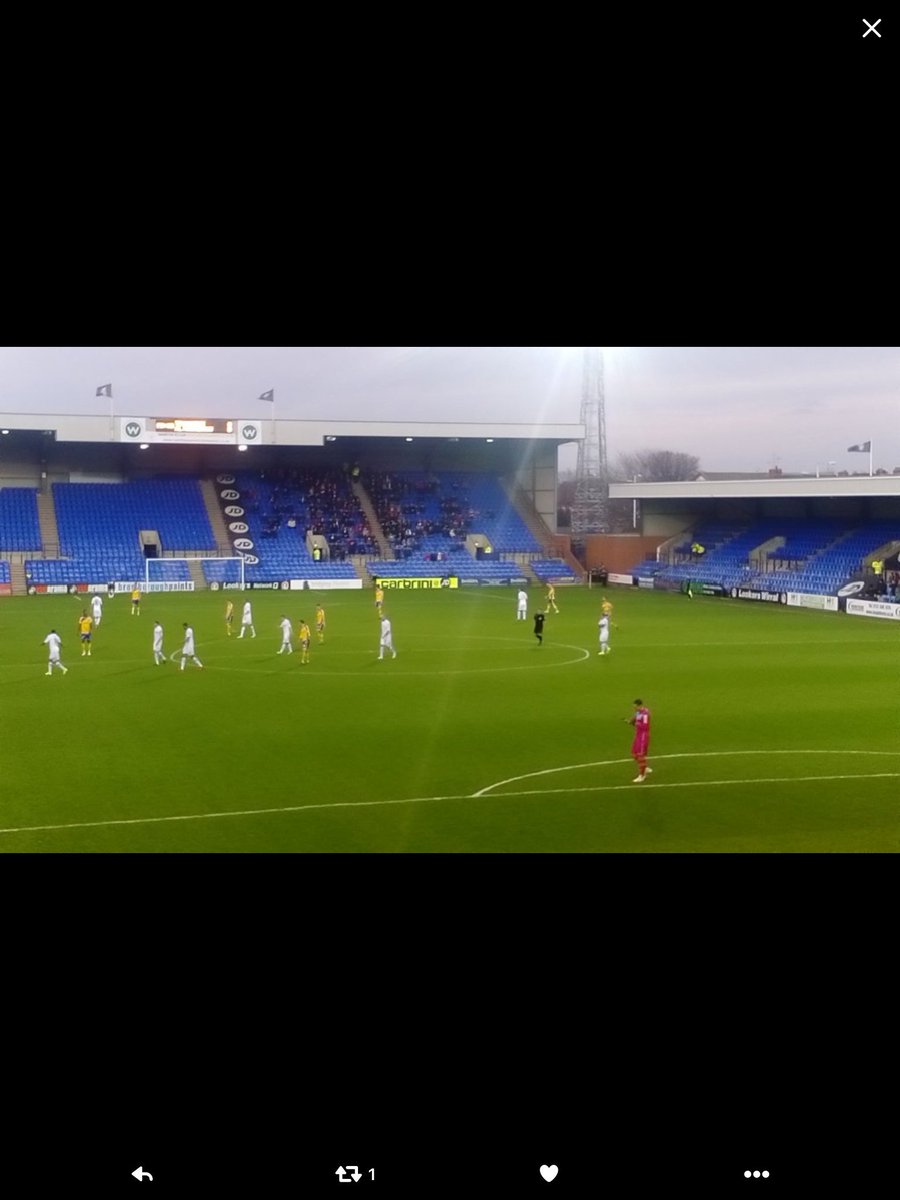 FL72awaydays's tweet photo. One for @altrinchamfc fans #alty #afc 
Fans at 
Wrexham 
Bromley 
Tranmere https://t.co/ZA07QcNZEQ
