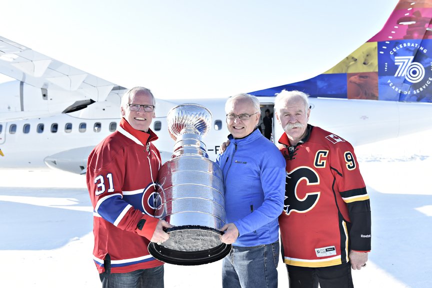 LindseyGibeau's tweet image. #StanleyCup makes stop in #Kugluktuk #ResoluteBay #ArcticBay w/ @ProjectNorthCDN @FirstAir @NHLAlumni @scotiabank