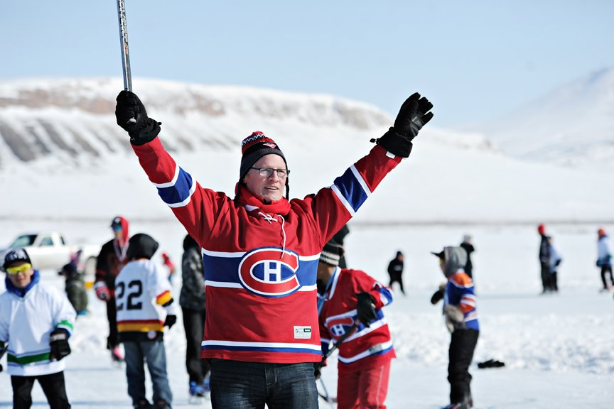 LindseyGibeau's tweet image. #StanleyCup makes stop in #Kugluktuk #ResoluteBay #ArcticBay w/ @ProjectNorthCDN @FirstAir @NHLAlumni @scotiabank