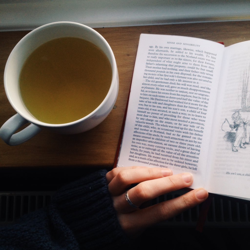 promisebeth's tweet photo. all my camera roll is at the moment is pictures of hot drinks. I've become THAT kind of girl (and I love it) https://t.co/8Q7WmoVXuy