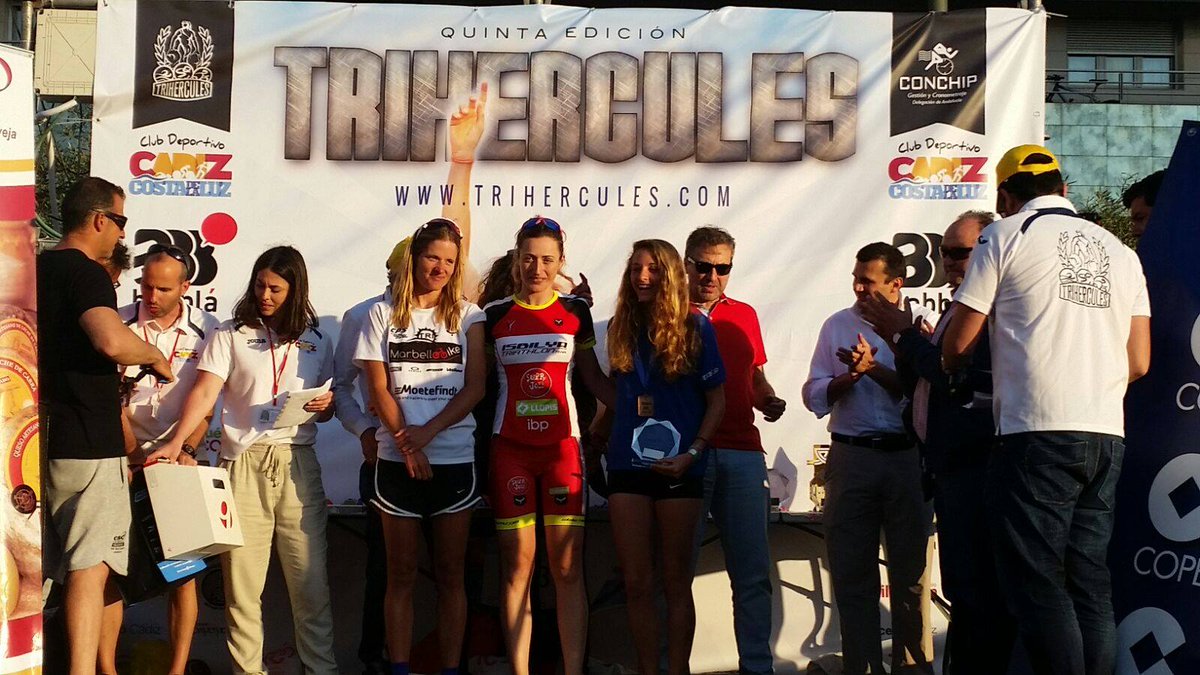 r_molas's tweet photo. No podría estar más feliz con esta victoria en el @Trihercules
Se avecina un mes de mayo espectacular 🏊🚲🏃 #triatlón https://t.co/8UAwNx1AvA