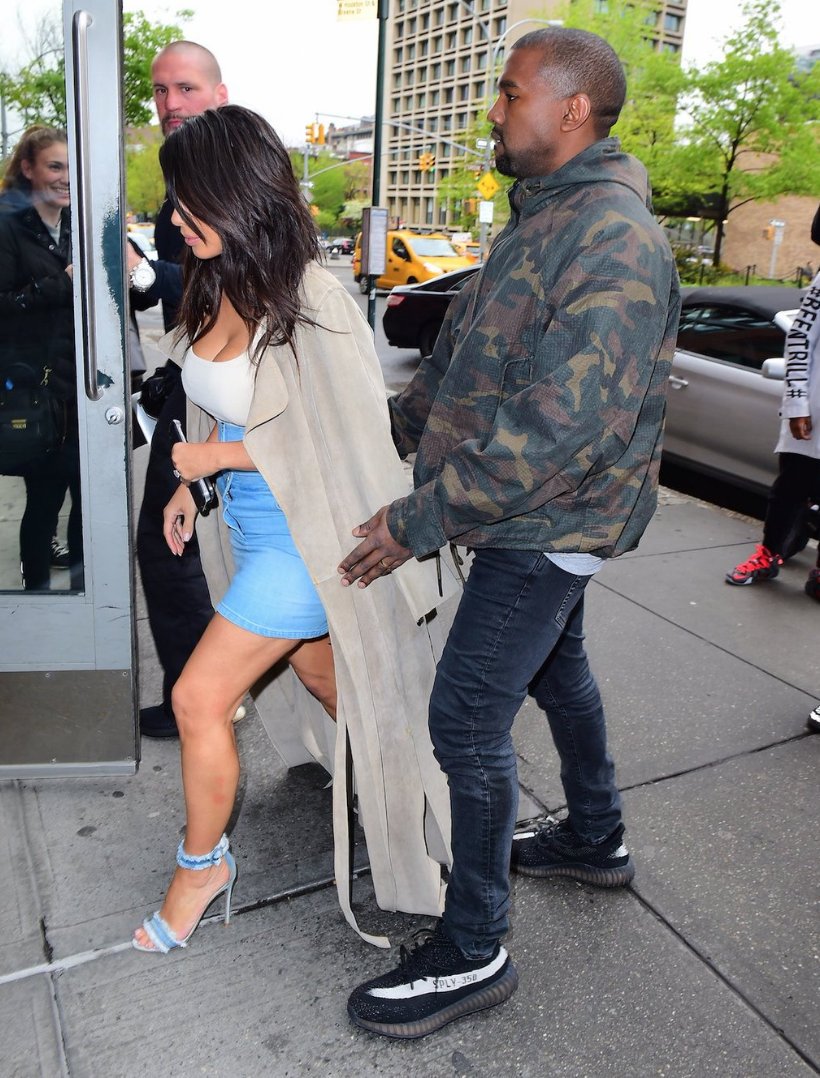 kanye west wearing yeezy 350 v2