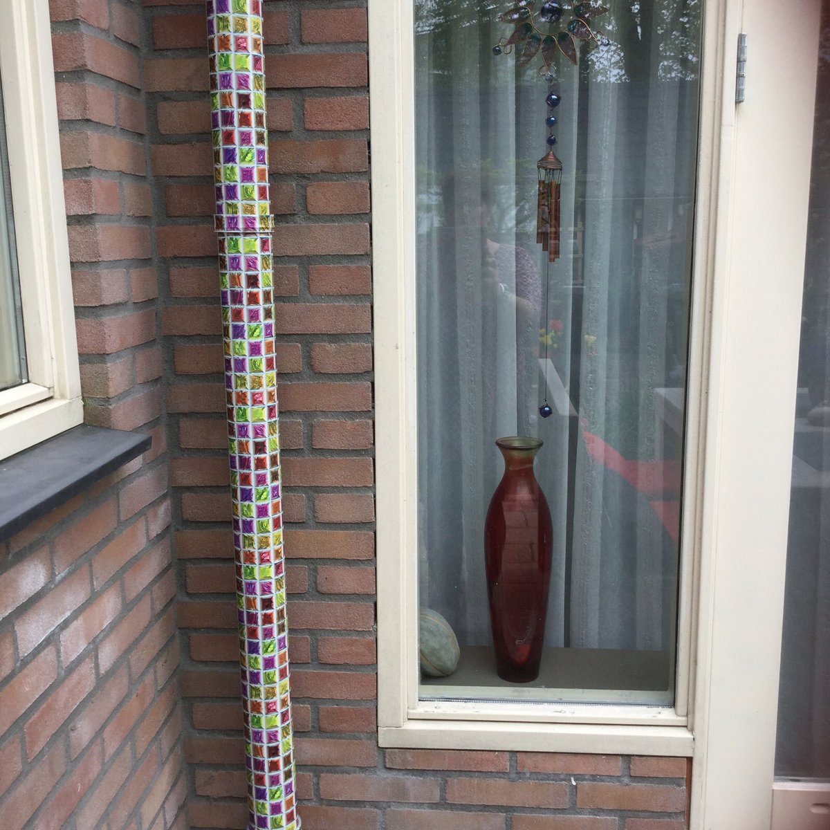 RegenpijpDesign's tweet image. Deze foto&apos;s met Glasblokken regenpijpdecoratie opgestuurd gekregen van één van onze zeer tevreden klanten!