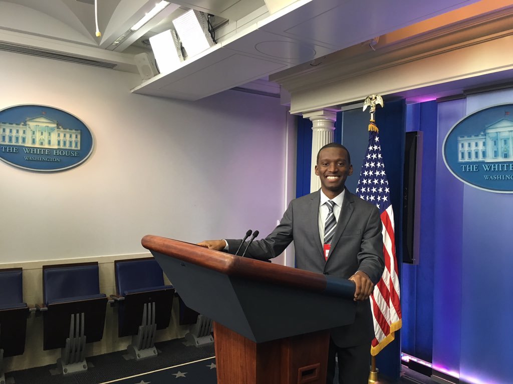 UNTAdvancement's tweet photo. #ICYMI: #UNT's @JessyDiamba visited the @WhiteHouse as a part of #CollegeReporterDay &amp; asked @POTUS &amp; @PressSec ?'s! https://t.co/nN7GDDblvF