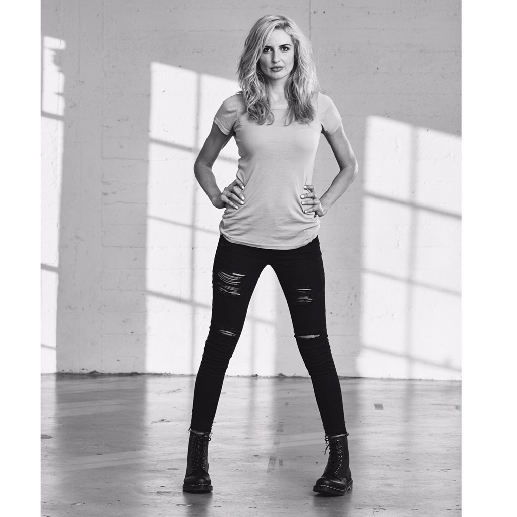 New video where I get vulnerable..."You Don't Have To Compromise Yourself" ❤️ link: youtube.com/watch?v=wWVvLB…