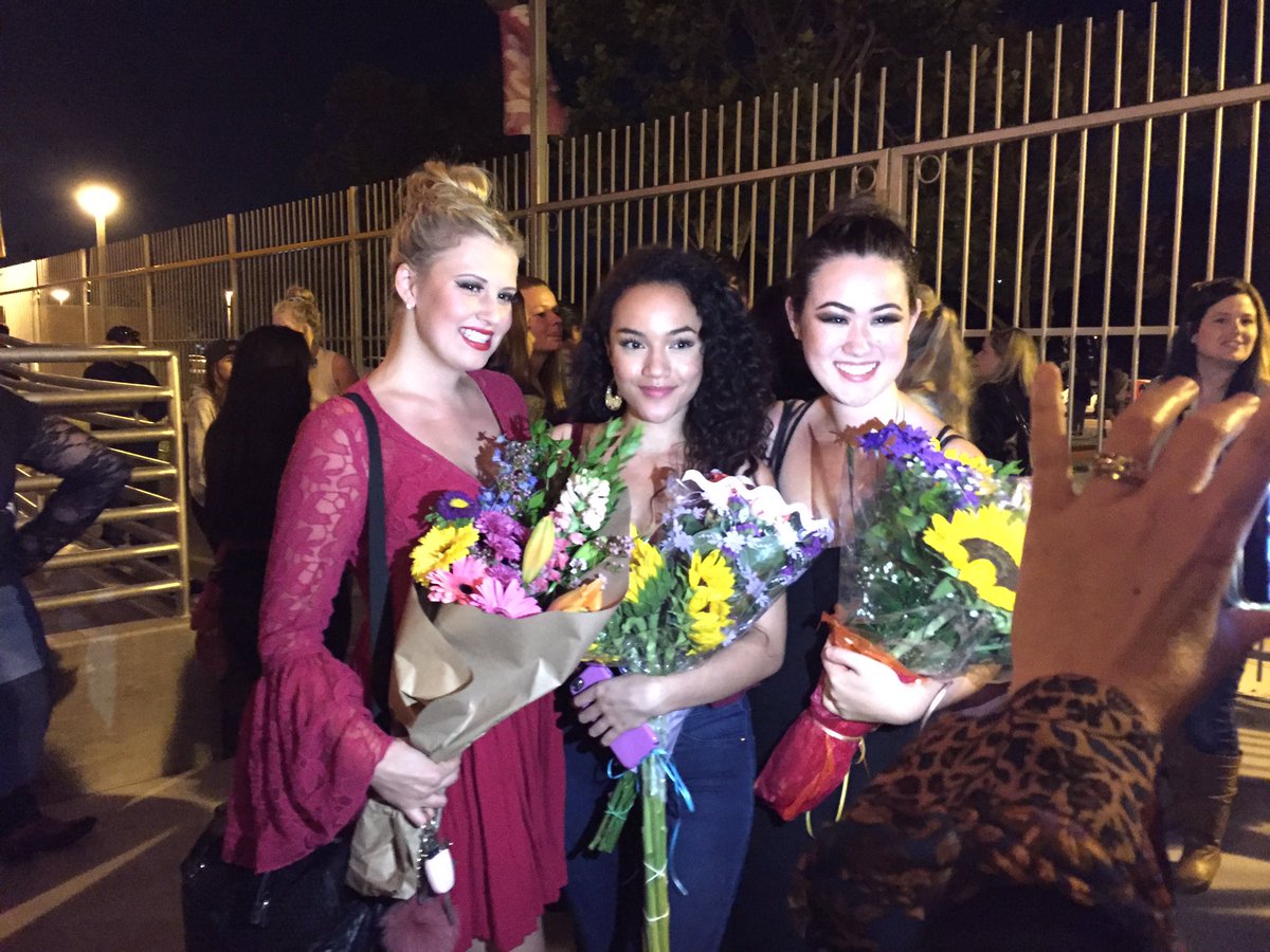 alliegoldhamer's tweet photo. Rocky Horror has been by far the greatest experience Ive had being in a show. So many amazing moments and memories💋 https://t.co/1AV9UptRUG