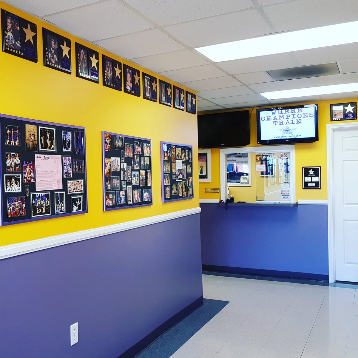 CheerZoneKY's tweet photo. Teams are set for #CheerZoneKY 17th season!  Beyond excited with the talent of our athletes &amp; ready to get to work! https://t.co/bYavgxO0v3
