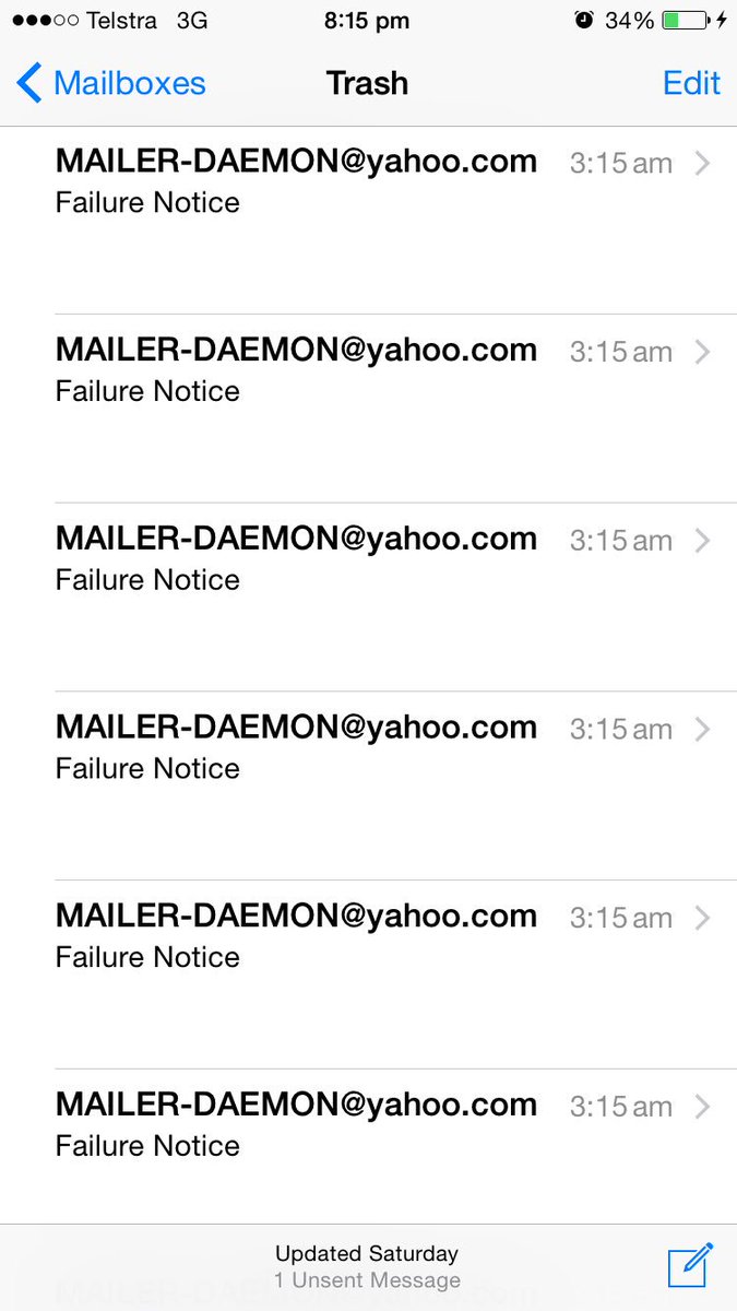 ChrisSmith_13's tweet photo. @YahooCare I have and nothing works. At 315am I got 62 of these and now it won't log in https://t.co/sCREZVtdI3